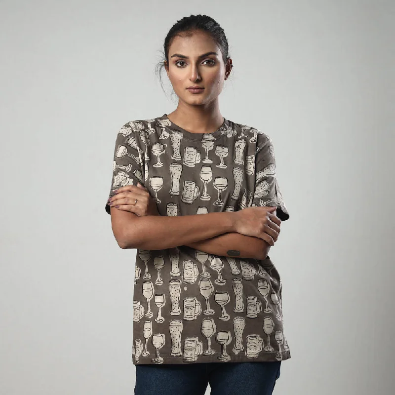 2022-692-1-187-bindaas-block-art-printed-cotton-round-neck-t-shirt