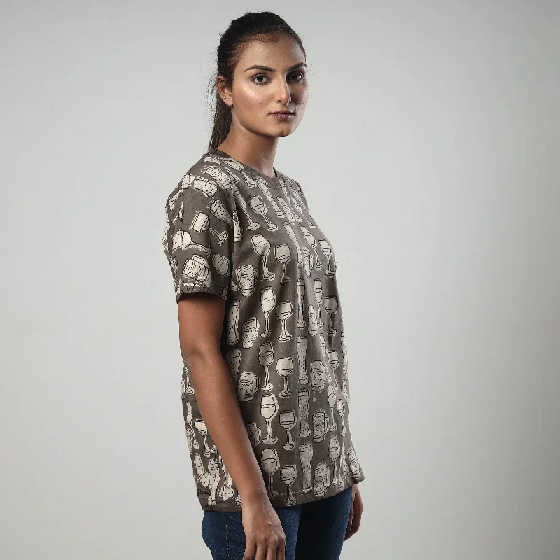 2022-692-1-187-bindaas-block-art-printed-cotton-round-neck-t-shirt