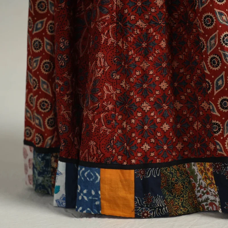 2024-406-1-4-kutch-block-printed-24-kali-cotton-long-skirt-04