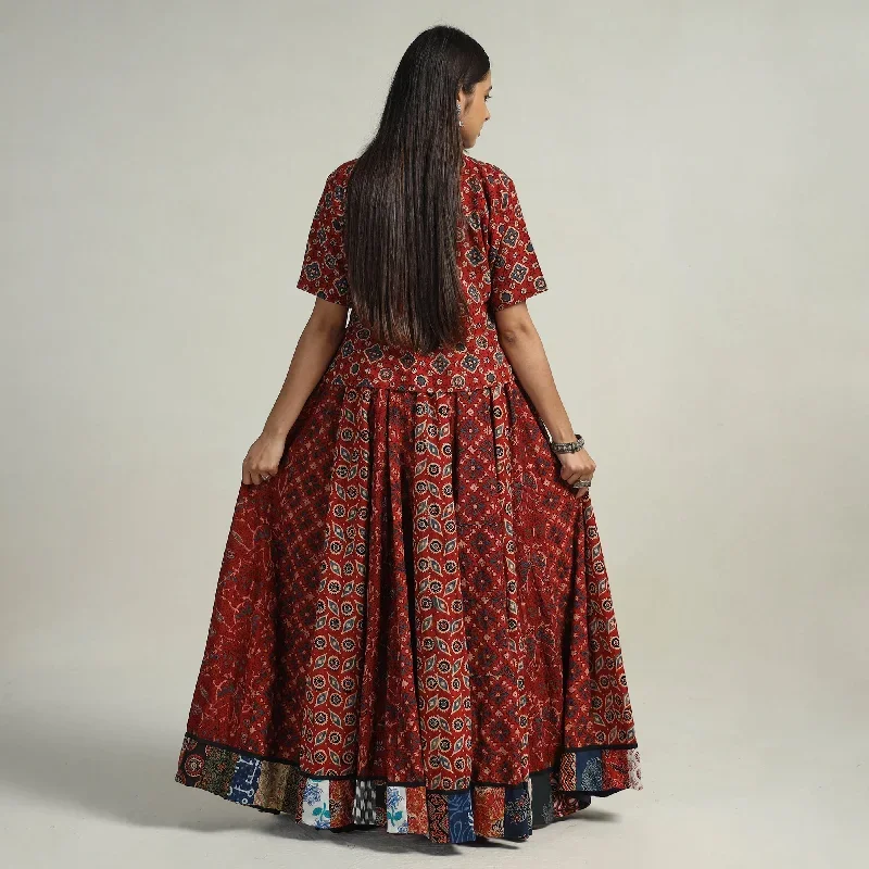 2024-406-1-4-kutch-block-printed-24-kali-cotton-long-skirt-04