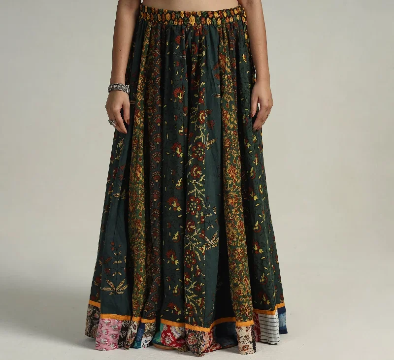 2024-406-1-5-kutch-block-printed-24-kali-cotton-long-skirt-05