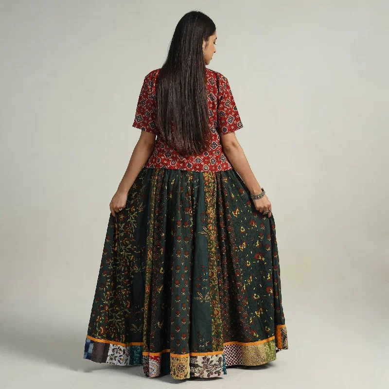 2024-406-1-5-kutch-block-printed-24-kali-cotton-long-skirt-05