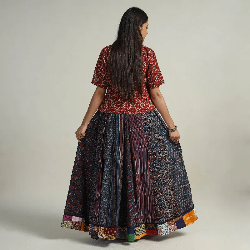 2024-406-1-7-kutch-block-printed-24-kali-cotton-long-skirt-07