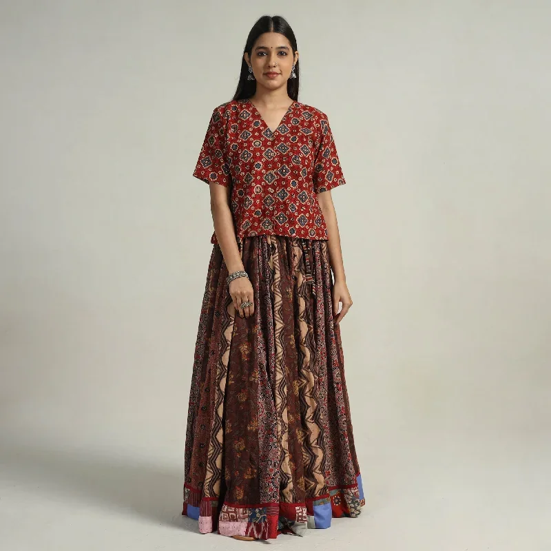 2024-406-1-8-kutch-block-printed-24-kali-cotton-long-skirt-08