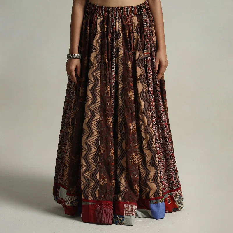 2024-406-1-8-kutch-block-printed-24-kali-cotton-long-skirt-08