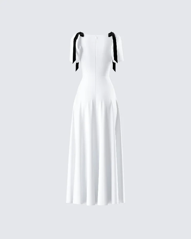 Braelyn White Maxi Dress