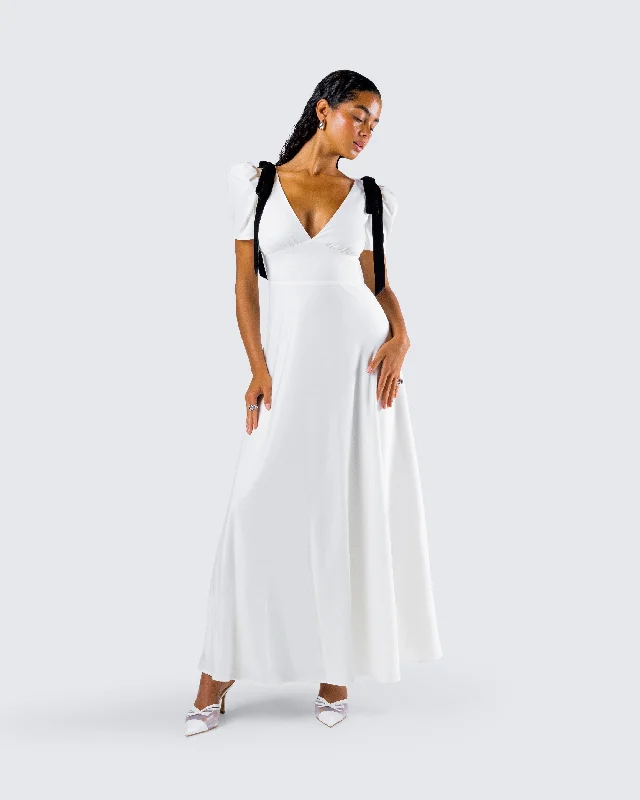 Braelyn White Maxi Dress