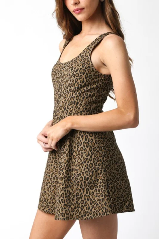 Waitlist 8/20 ♥ Tyra Sleeveless Leopard Print Mini Dress Brown