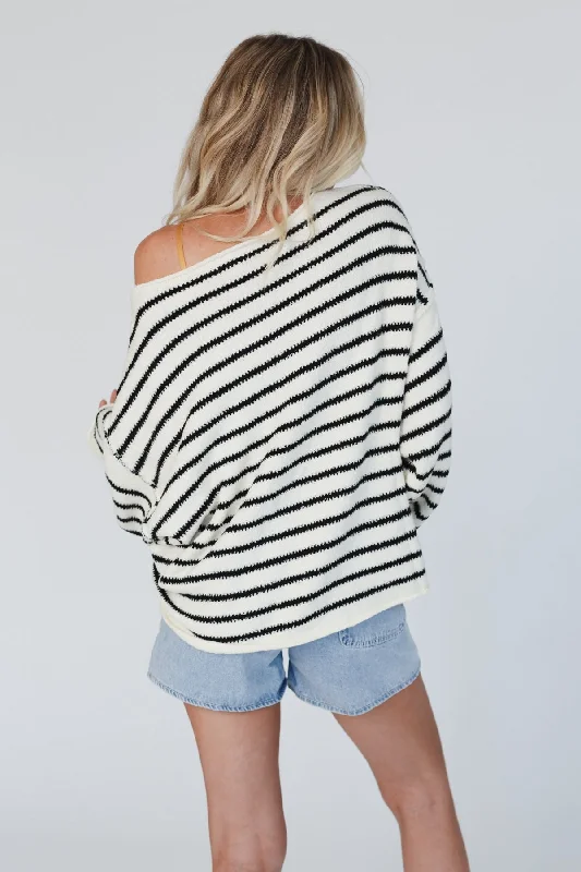 all-my-stripes-oversized-sweater-cream-black