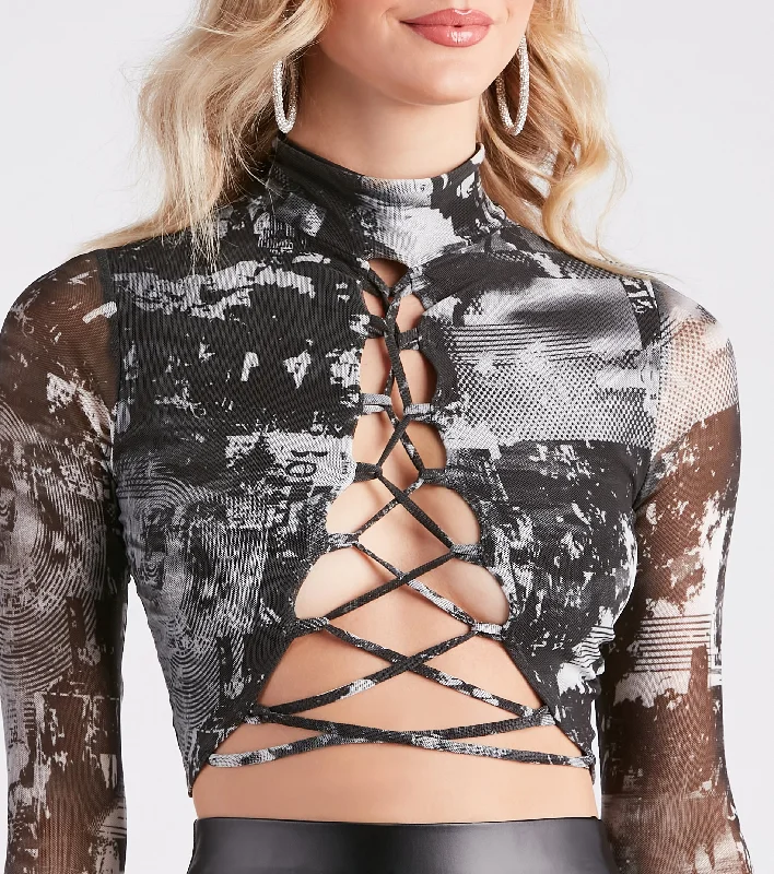 chic-cityscape-printed-lace-up-crop-top-060014878144