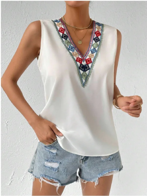 contrast-geometric-v-neck-tank