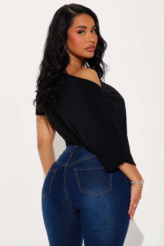 flatter-me-off-shoulder-bodysuit-black