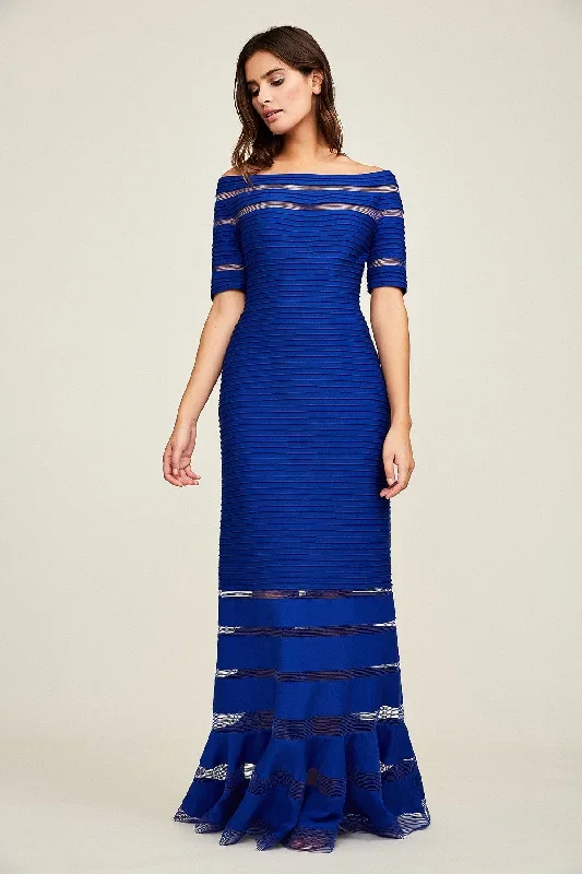 TADASHI SHOJI-KELLY PINTUCK JERSEY BANDED GOWN