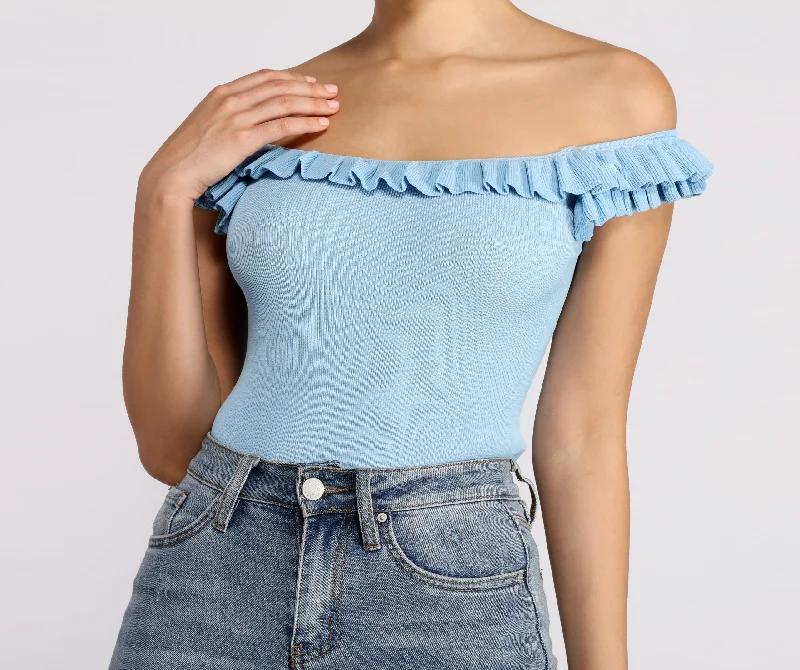 miss-pretty-ruffle-crop-top-060050645400