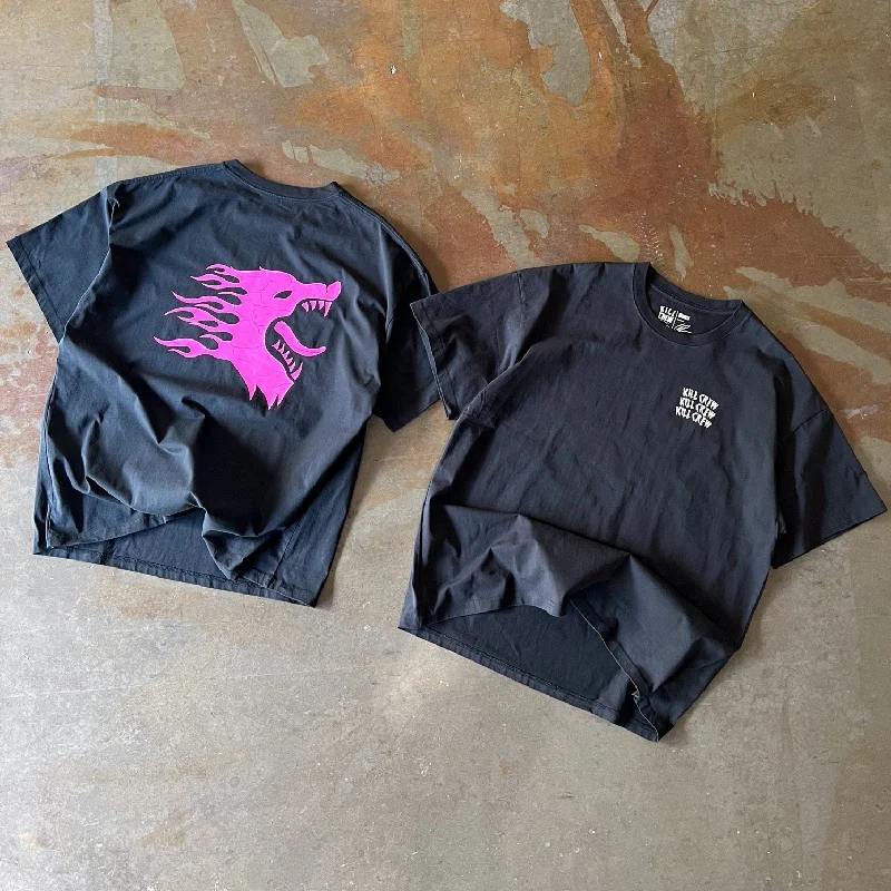 oversized-war-wolf-t-shirt-black-pink