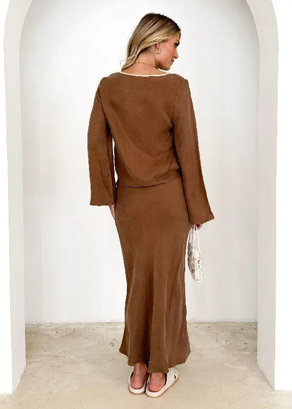 paxla-maxi-skirt-brown