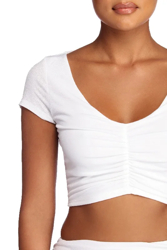 pretty-and-ruched-crop-top-060011234100