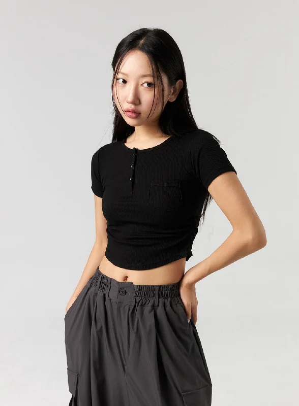 snap-button-cropped-tee-cl326