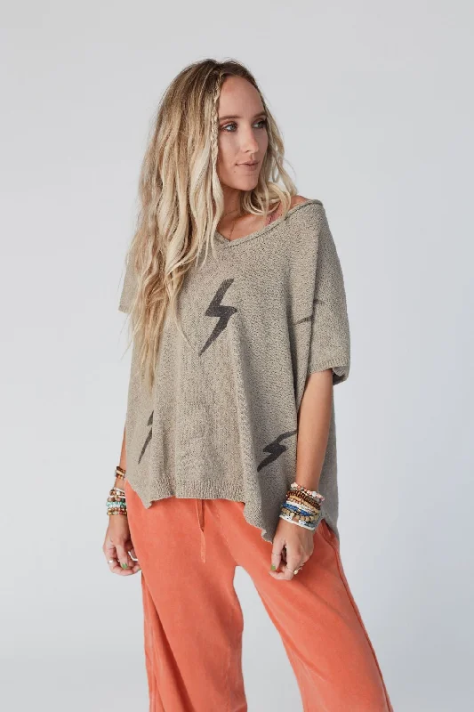 struck-by-you-dolman-sleeve-sweater-top-mocha