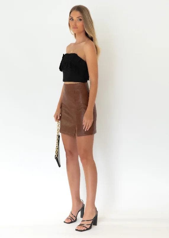 xun-strapless-crop-black